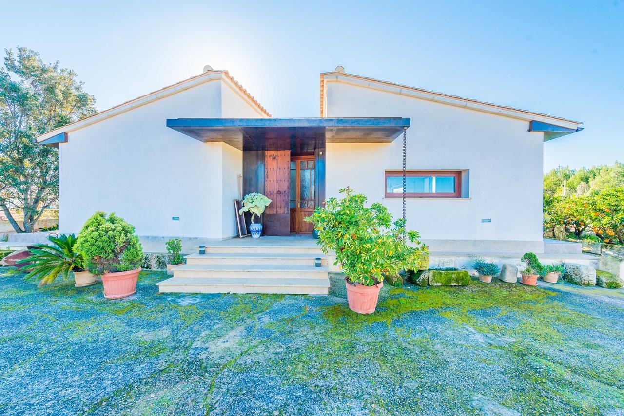 Es Serral Holiday home *